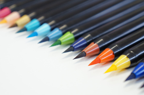 【新商品】日本の伝統色　水彩毛筆20色セットが入荷しました。